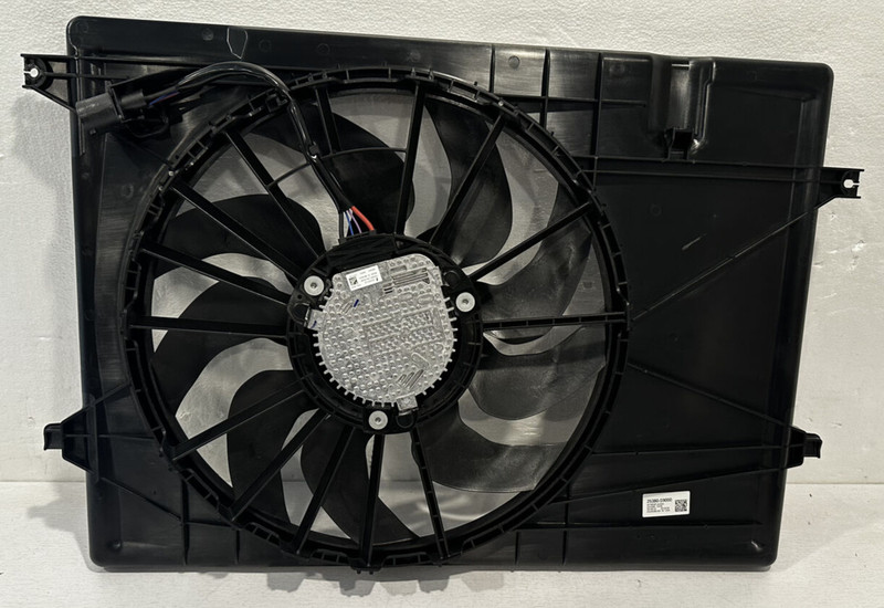 2019-20 KIA SANTA FE RADIATOR COOLING FAN ASSY OEM PART# 25380S1300