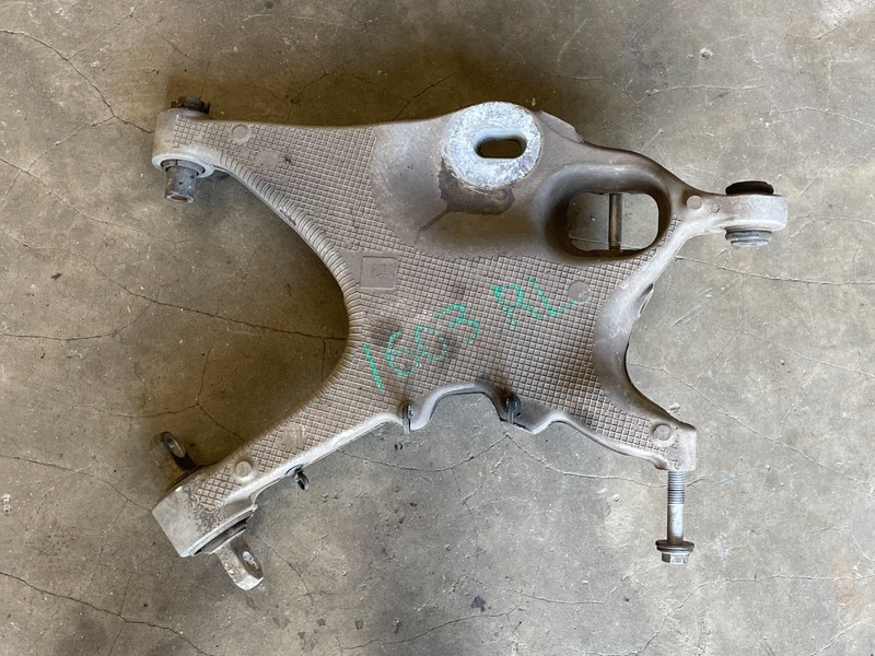 18 19 20 21 22 Volvo XC60 Rear Left Driver Lower Control Arm AWD 1603 OEM