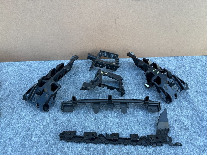FORD MUSTANG GT 24-26 OEM REAR BUMPER COVER MOUNT SUPPORT BRACKET STIFFENER SET