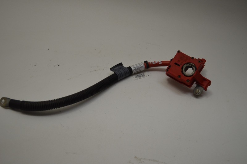 2007-2013 BMW E70 X5 POSITIVE BATTERY CABLE PLUS POLE TERMINAL OEM