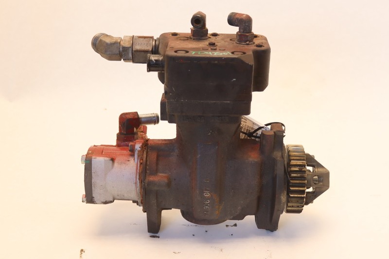 2013-2017 PETERBILT 579 CUMMINS ISX15 AIR COMPRESSOR 9111530197X OEM