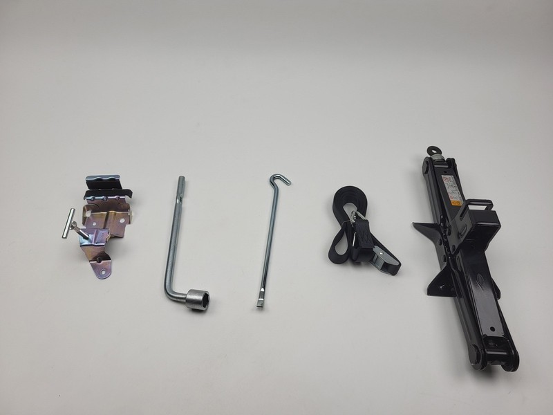 2024-2025 Mazda CX-90 Jack & Wheel Wrench OEM