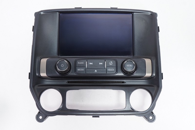 GMC SIERRA SILVERADO Radio Control Display Control AM-FM OEM 2017 2018