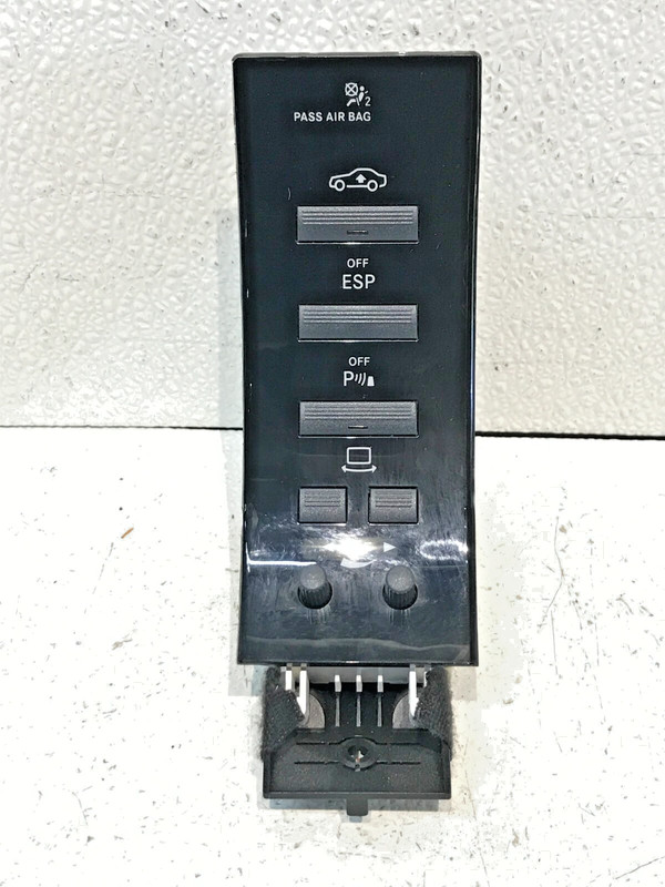 07-13 Mercedes W221 S550 Dashboard Dash Control Switch Panel OEM A2218701758
