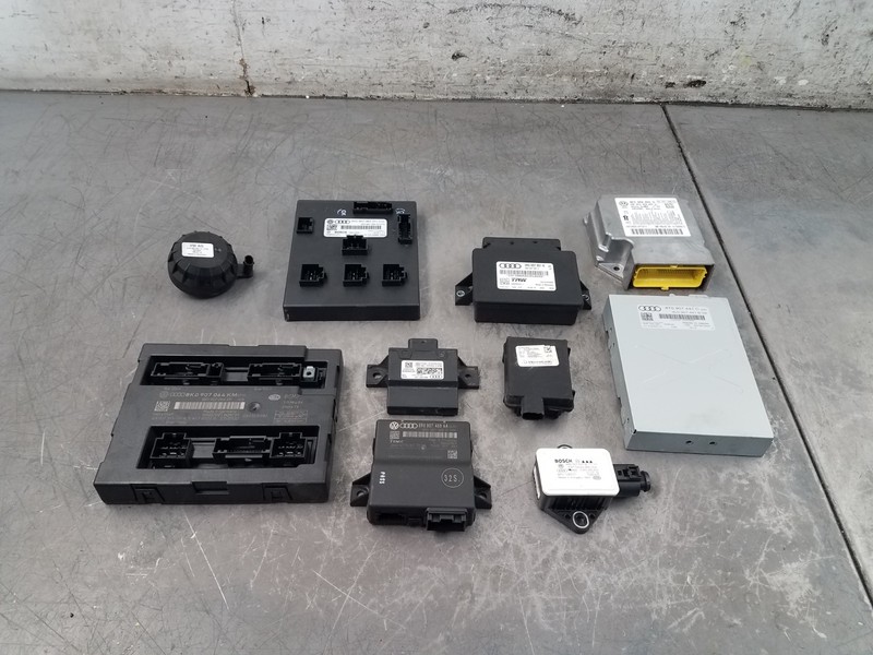 2016 Audi S5 Quattro B8.5 Body Control Modules #2739 P10