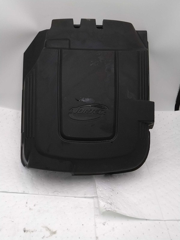 2008 Chevrolet Silverado 1500 Engine Cover Red 134K Miles Used Part 5897253