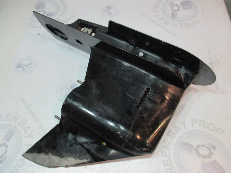 1667-9010-C6 Mercury Mariner Outboard Lower Unit Gear Case Housing 3 Cylinder