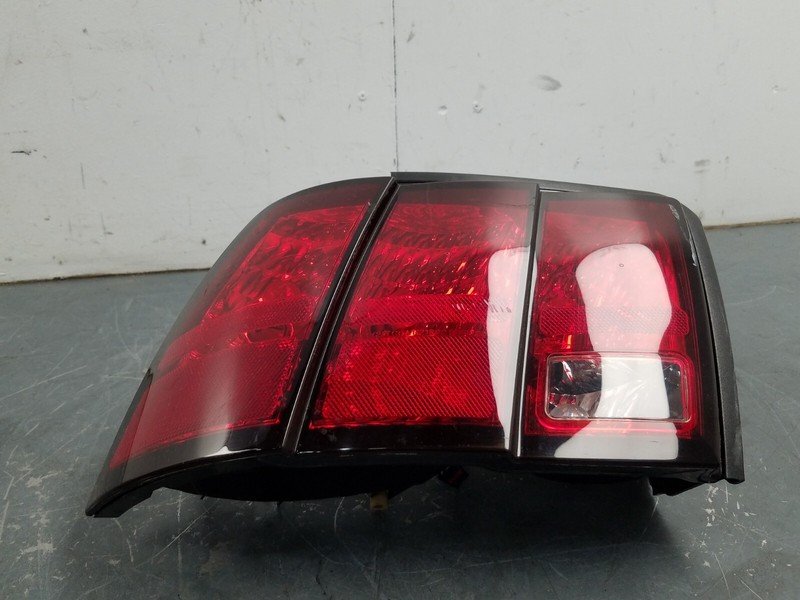 2003 03 04 Ford Mustang Cobra SVT Left Driver Tail Light - ** #2721 P10