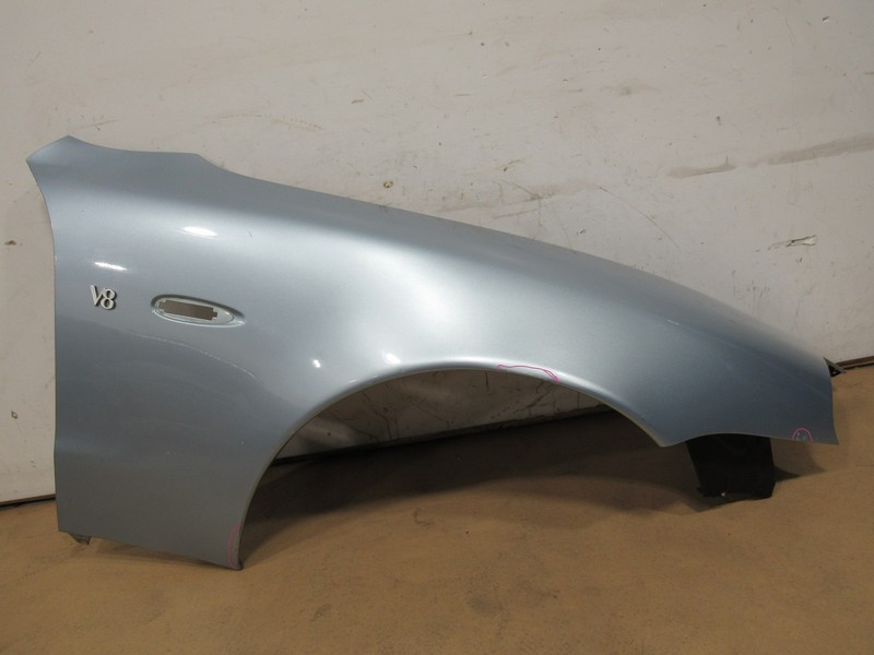 02-06 Maserati Coupe GT 2004 Front Right Passenger Exterior Fender Panel Cover |