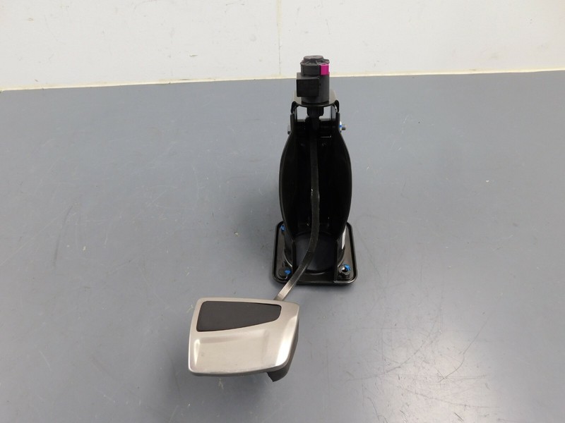 2018 Lamborghini Aventador S LP740-4 Brake Pedal Assembly #6651 Z1