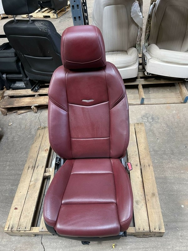 13-18 CADILLAC ATS SEDAN FRONT RIGHT PASSENGER RED LEATHER SEAT OEM AQ9 AHE