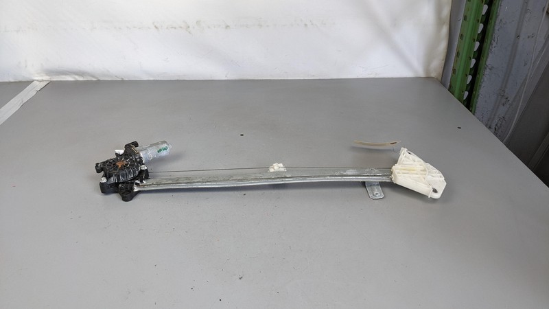 Rear Left Door Window Regulator 2020 Honda Passport 72750-TG7-A01 2019