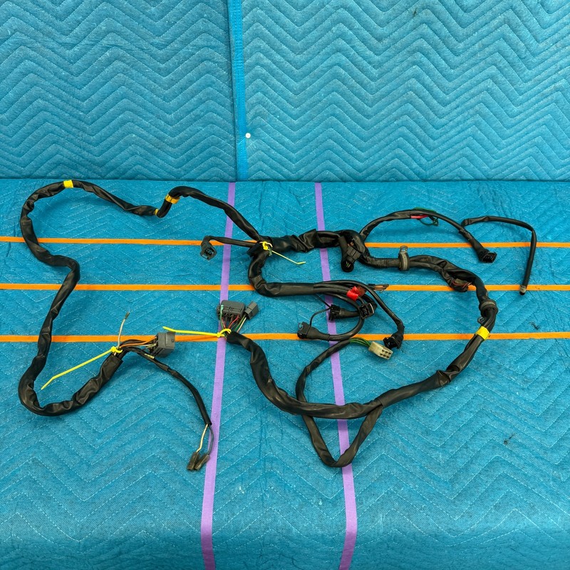 1987–1991 Volvo 780 Bertone Engine Wiring Harness For parts or not working OEM