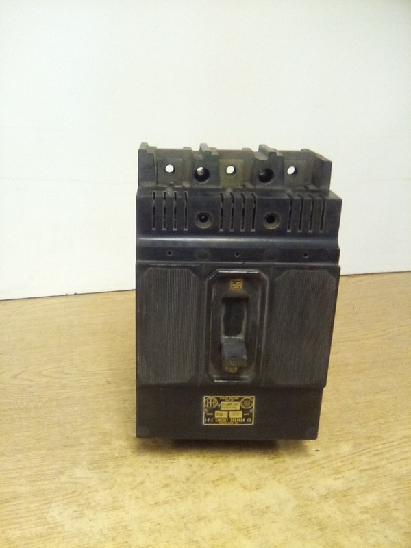 ITE 25 Amp Type ET Frame 50 Circuit Breaker "NO LUGS"
