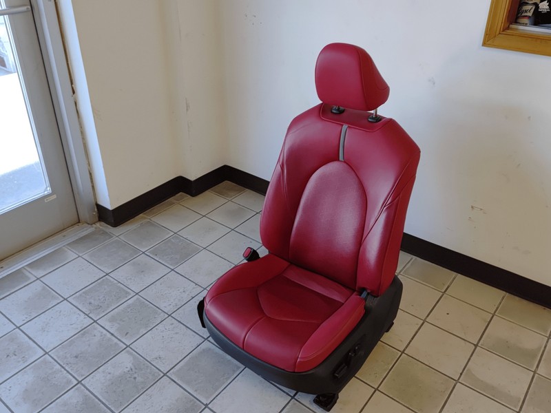 2019 TOYOTA CAMRY XSE FRONT LEFT DRIVER SIDE SEAT ASSEMBLY LEATHER RED OEM