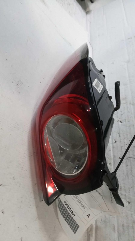 2020 MAZDA CX-9 Right Tail Light Assembly Black OEM 69000 Miles NJ25-19925