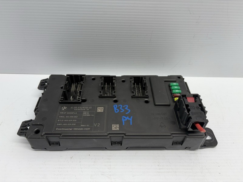 12-18 OEM BMW F30 F32 F34 REM Rear Body Control Unit Electronic Module BCM Box