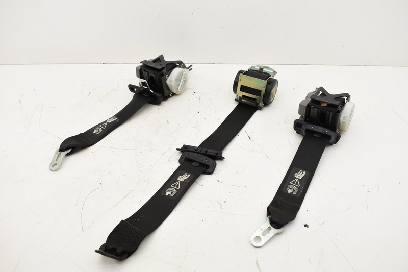 2008 BMW E90 328xi Left Right Center Rear Seat Belt Retractor Set OEM KW33