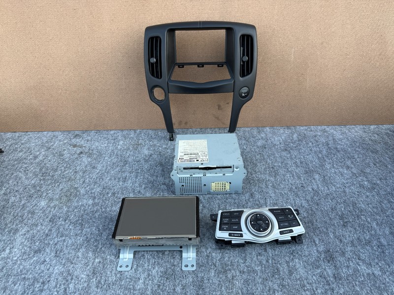 NISSAN 370Z 09-21 OEM NAVIGATION GPS DASH SCREEN RADIO BEZEL & CONTROL PANEL SET