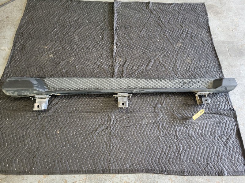 2018-2025 Jeep Wrangler RHD Right Driver Running Board Step 2.0L OEM 68292906AF