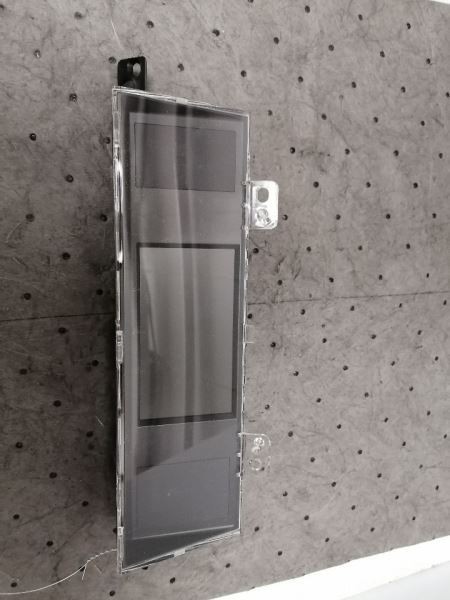 Clock And Temperature Display Screen US Market Fits 14-15 FORESTER 901054