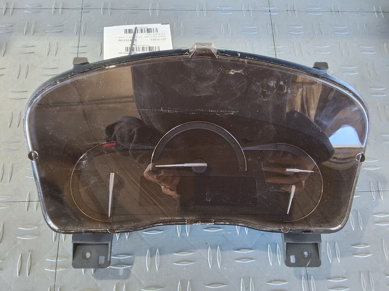Speedometer 5.7" Screen Opt Udd US Market ID 84183509 Fits 17 XT5 3423470