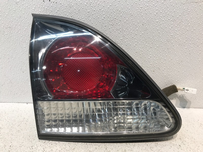 00-03 Lexus Rx300 Left Driver Inner Tail Light Lamp OEM