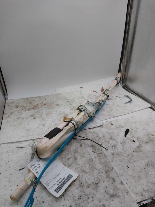 2018 Ford Focus Left Curtain Air Bag Silver 78425 112K Miles Used OEM