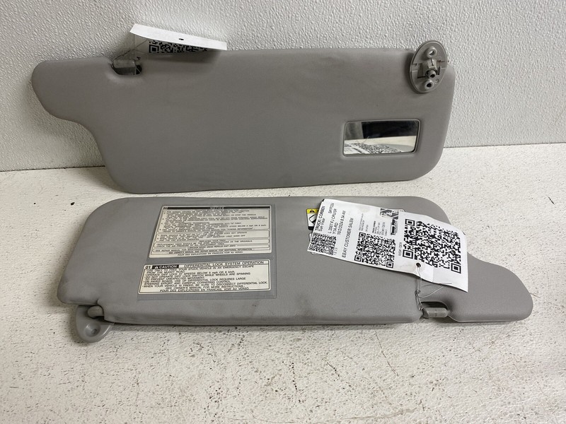 2007 Toyota FJ Cruiser Sun Visor Vinyl Pair Grey Sunshade Sunvisors Left & Right