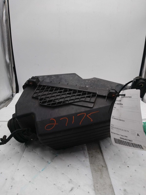 2004 Honda Accord 2.4L Used OEM Air Cleaner Assembly - 188K Miles
