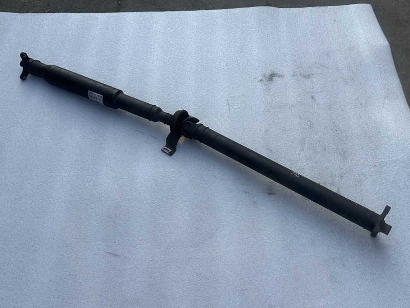 2010 2011 MERCEDES E350 C207 A207 REAR DRIVE SHAFT LINE 2044107806