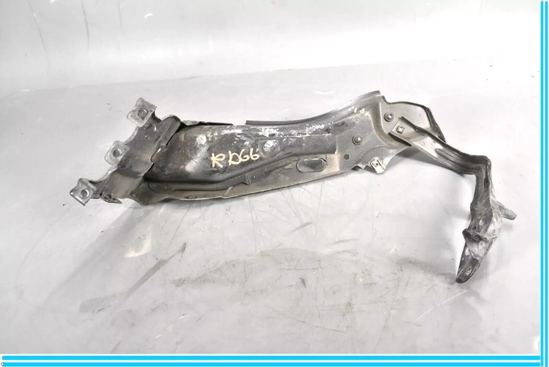 07-13 Mercedes W221 S550 S65 AMG Front Right Side Headlight Support Bracket OEM