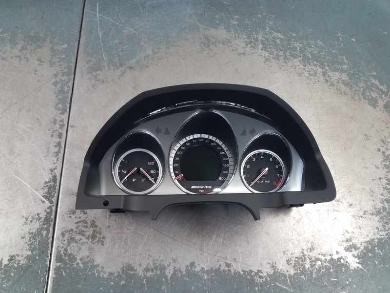 2008 Mercedes Benz AMG C 63 Gauge Cluster #9566 K2