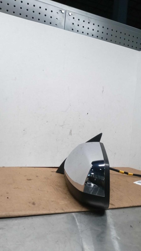2016 Chevrolet Equinox Left Door Mirror Assembly Black 434670 Used 97K Miles