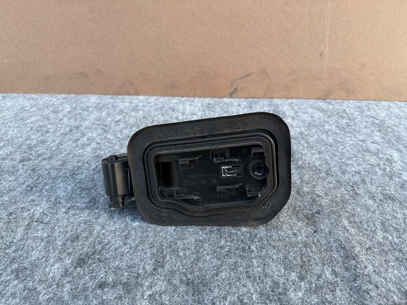 FORD BRONCO SPORT 2021-2025 OEM FUEL FILLER GAS LID DOOR HOUSING FRAME TRIM ASSY