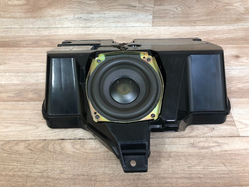 MASERATI QUATTROPORTE M139 OEM FRONT BOSE SPEAKER SUBWOOFER SUB WOOFER 03-12