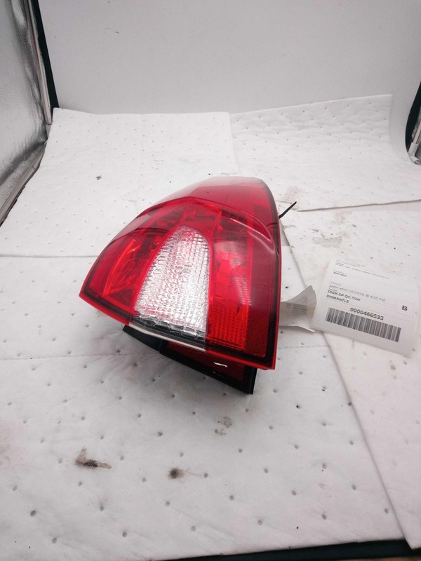 2012 Ford Fiesta Right Tail Light Assembly Silver OEM 455882 151K Miles