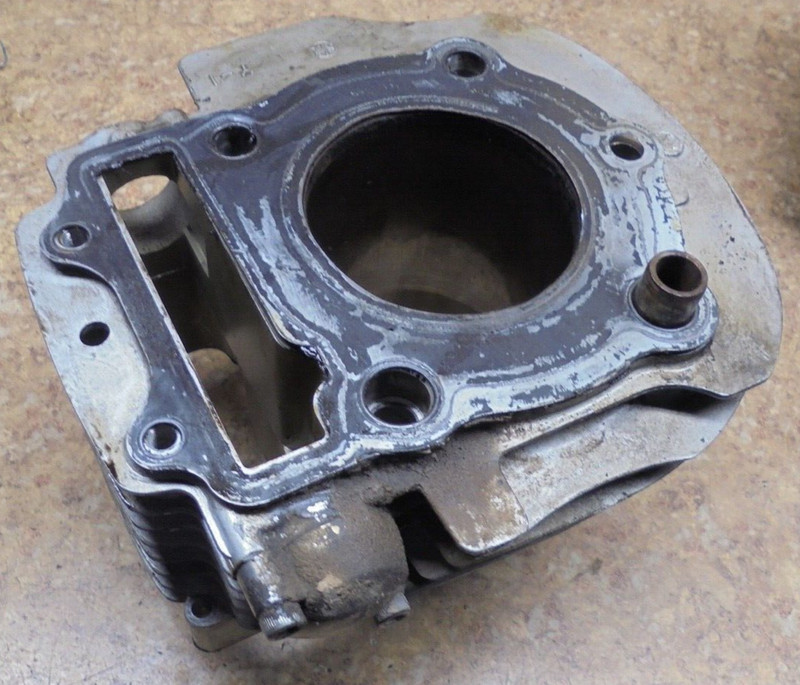 1986 Yamaha XV700 XV 700 XV700C Virago Front Engine Cylinder Jug Barrel Motor 86
