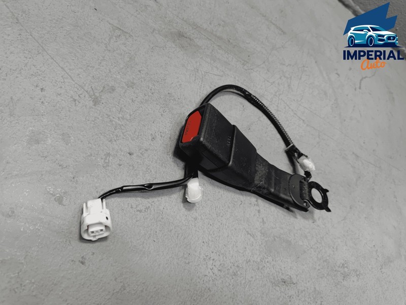 TOYOTA RAV4 FRONT RIGHT PASSENGER SIDE SEATBELT SEAT BELT BUCKLE OEM 2019-2025