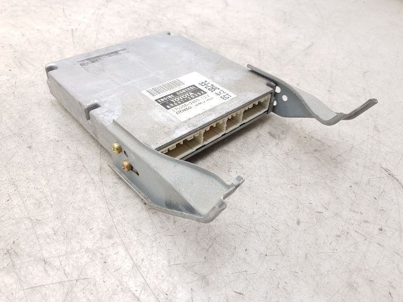 Engine ECM Electronic Control Module Right Hand Dash Fits 98 4 RUNNER