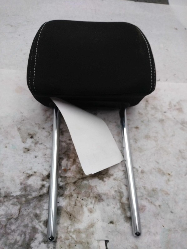 2022 Hyundai Venue Headrest Blue Used OEM NJ25-26705-674301 85K Miles
