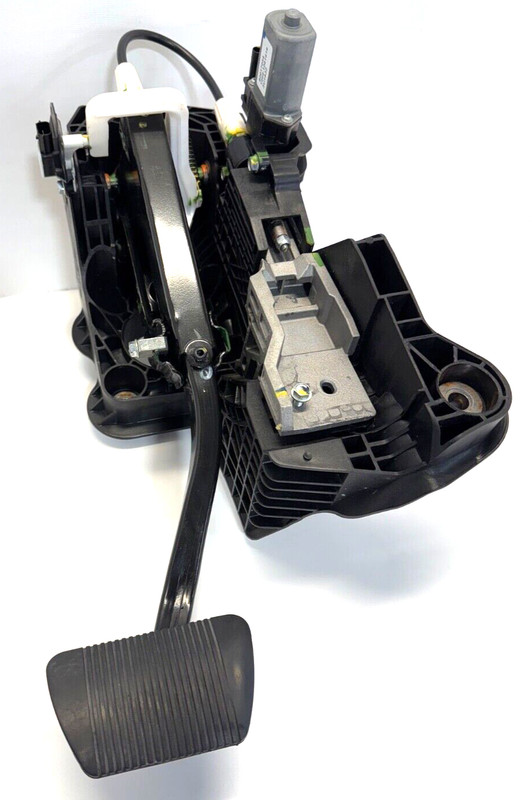 ✅2019-2024 RAM 1500 BRAKE AND ACCELERATOR PEDAL 68312752AI 5TH GENERATION OEM
