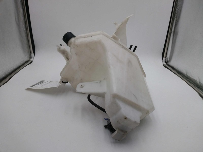 2020 Nissan Murano Washer Fluid Reservoir OEM Black 3.5L 124k Miles