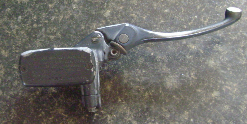 1992 Honda VFR750F Interceptor VFR750 750 Right Brake Lever Master Cylinder J1