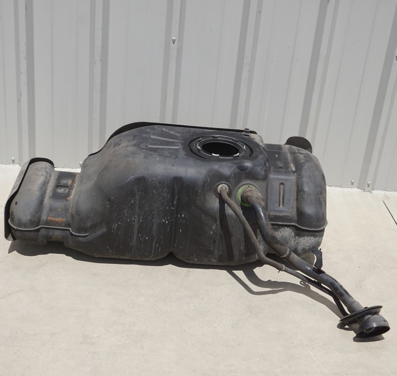 16-19 NISSAN TITAN XD FUEL DIESEL TANK 26 GALLON ID 17201EZ41B