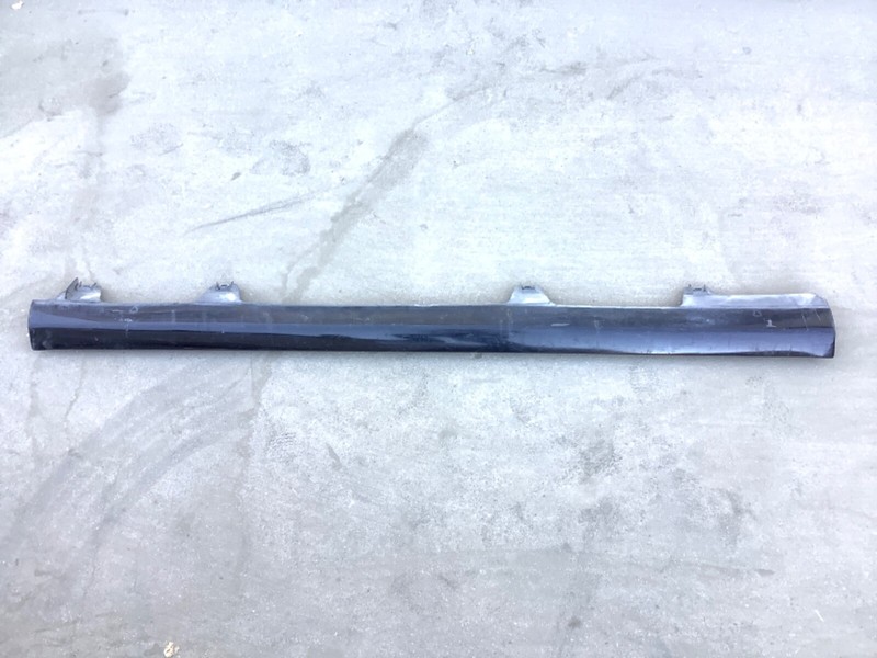 99-03 Acura TL Left Rocker Panel Sill Garnish Trim Skirt Molding Protector OEM