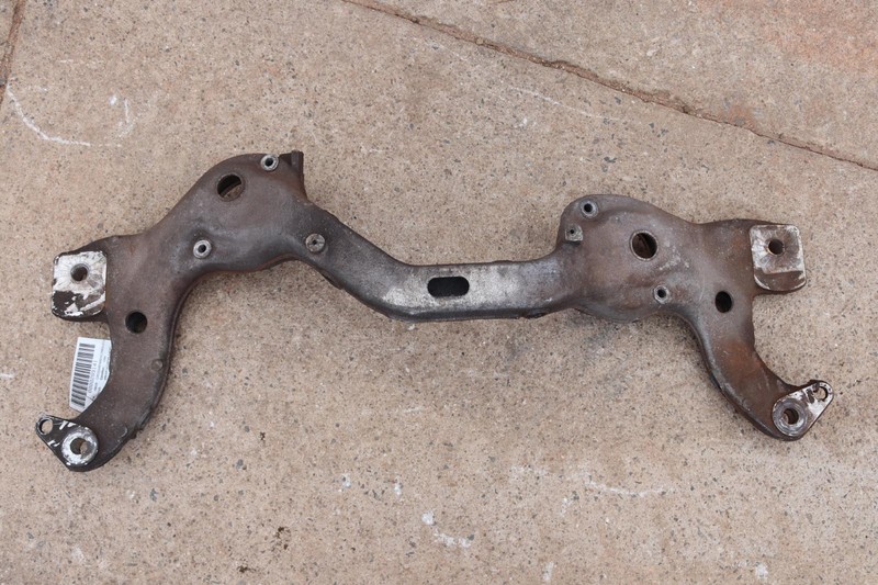 2003-2006 PORSCHE CAYENNE 4.5L TURBO ENGINE CRADLE CROSSMEMBER SUBFRAME OEM