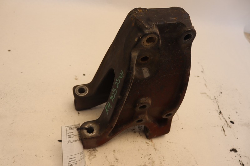 2006-2015 PETERBILT 386 / KENWORTH RIGHT SPRING HANGER BRACKET C11-6001R OEM