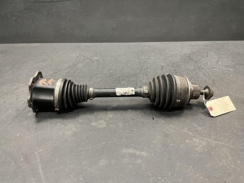 Front Right Axle Shaft 2019 Audi S5 Coupe 8W0407271G 2018 2020 2021 2022 2023