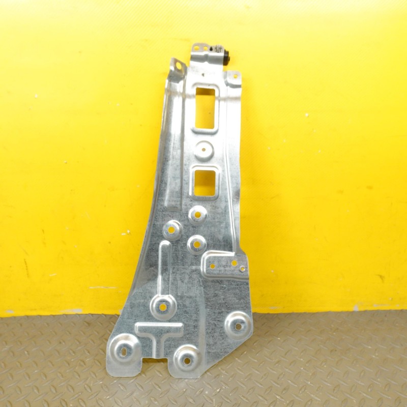 2016-2020 TESLA MODEL X REAR LEFT SIDE QUARTER PANEL REINFORCEMENT COVER OEM